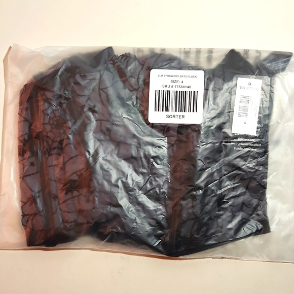 ❤️NWT VINTAGE TORRID BRA SPIDERWEB BATS PRINT UNDERWIRE BRALETTE - HALLOWEEN 4X - Picture 5 of 10